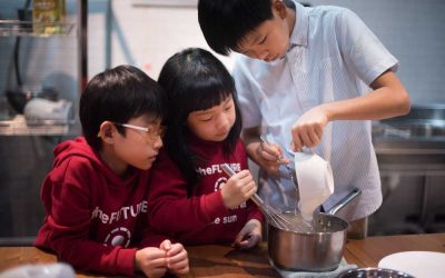 年近六十學教學《十九》熱情