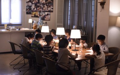 年近六十學教學《五十二》跟孩子說的話