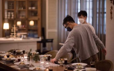 人生六十又開始《三十五》一張桌子